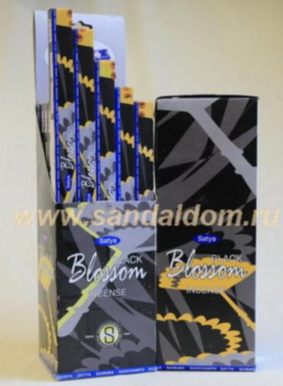 451BlB - Благовония аромапалочки Satya sq 8stk Black Blossom 10gm